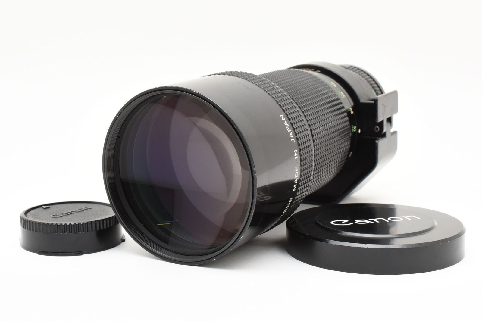 Canon New FD 300mm F4 単焦点望遠レンズ(MF・日本製) - メルカリ Canon New FD 300mm F4 単焦点望遠レンズ(MF・日本製) - メルカリ