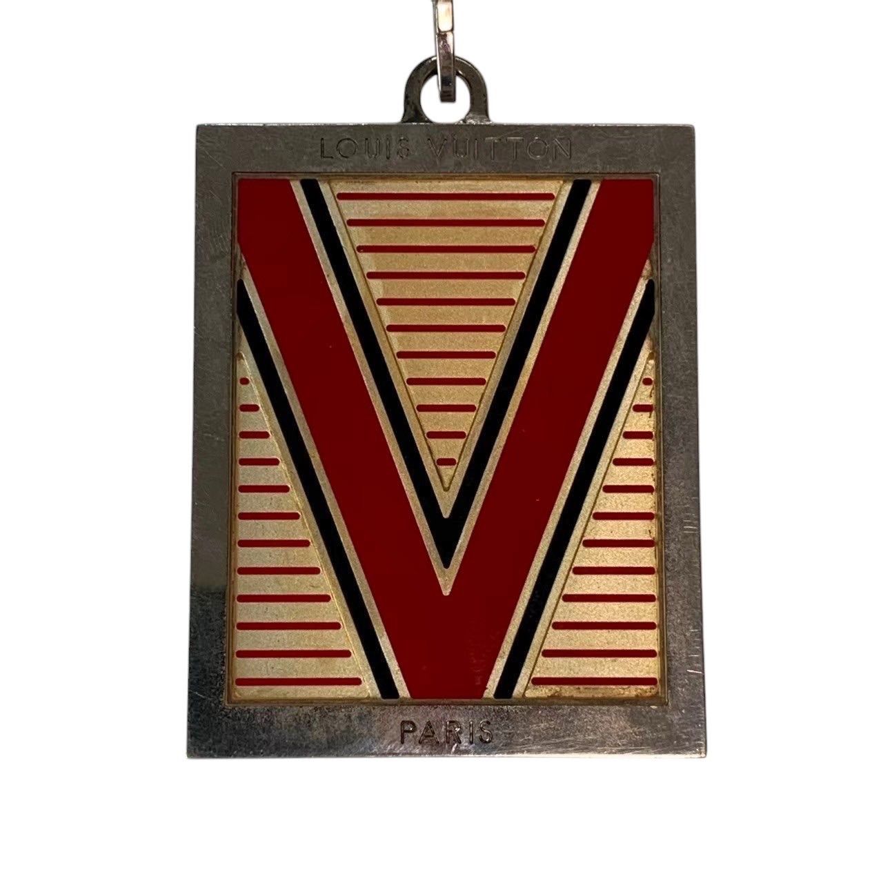 ルイヴィトン ハロウィン限定 ジャック&ルーシー キーホルダー