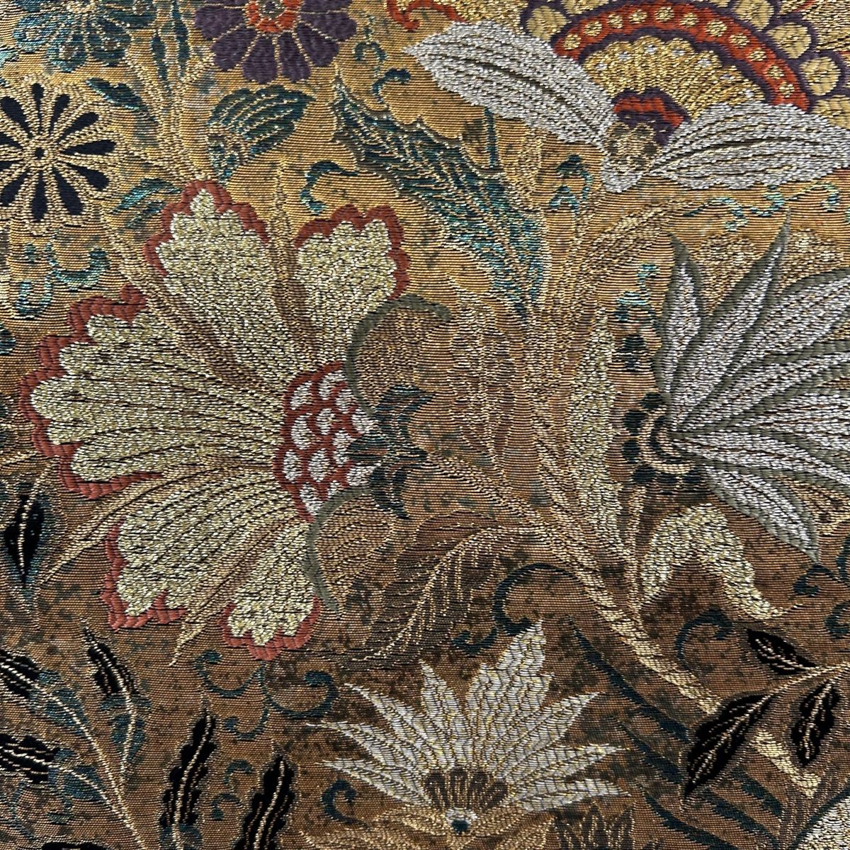 袋帯 美品 秀品 草花 花唐草 金銀糸 箔 金色 六通 正絹 【中古  