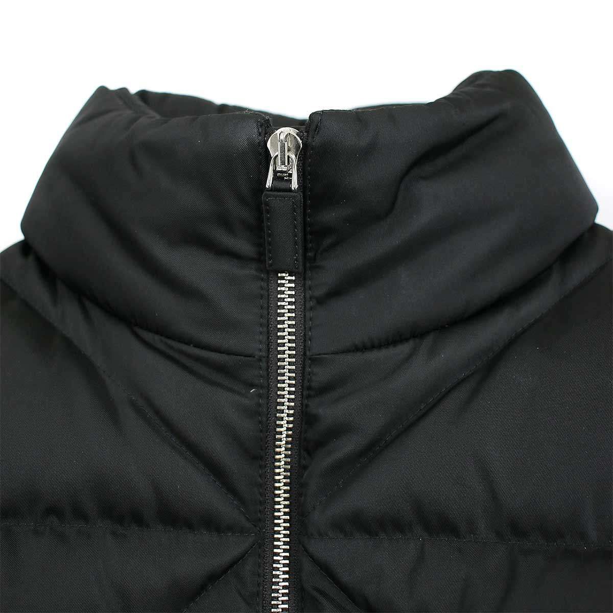 PRADA プラダ RE-NYLON ロゴプリント ダウンジャケット SGB803 S202 