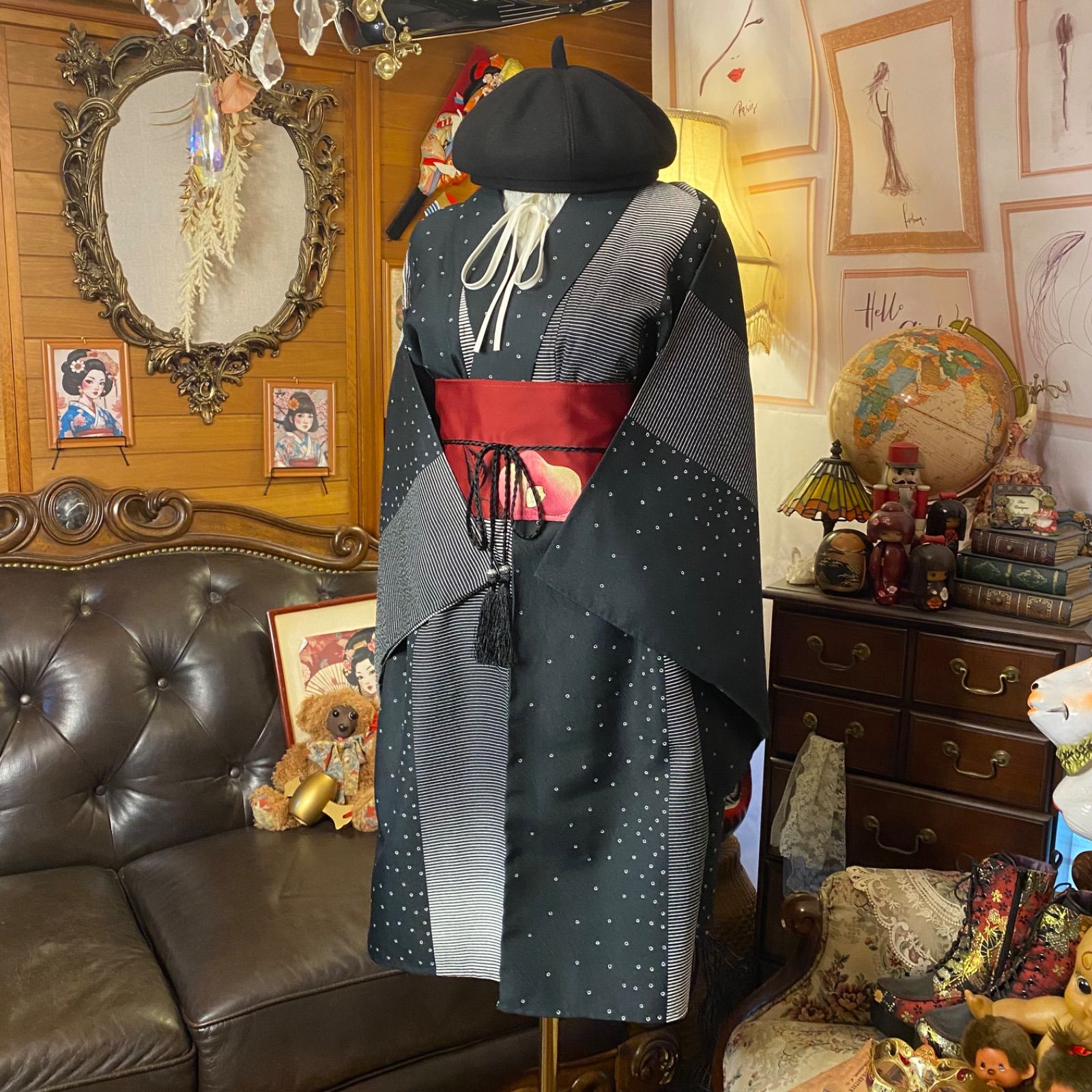 モノトーンの縞×絞り風柄が描く静と KW-1131