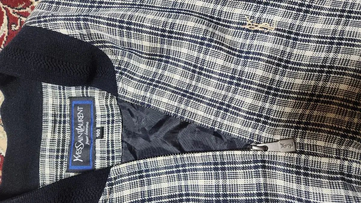 イヴ・サンローラン CHECK 配送 ジャケット Yves Saint Laurent