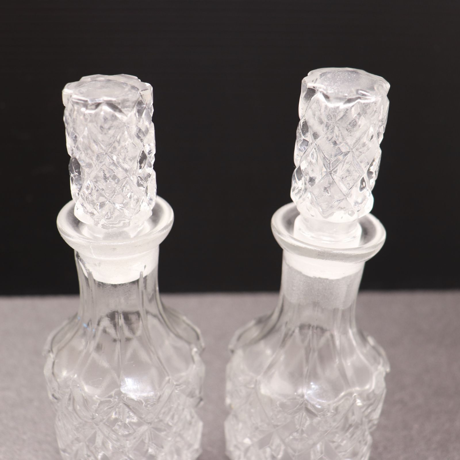 アンティーク香水瓶 小 カットガラス 切子 インテリア skstore_old393