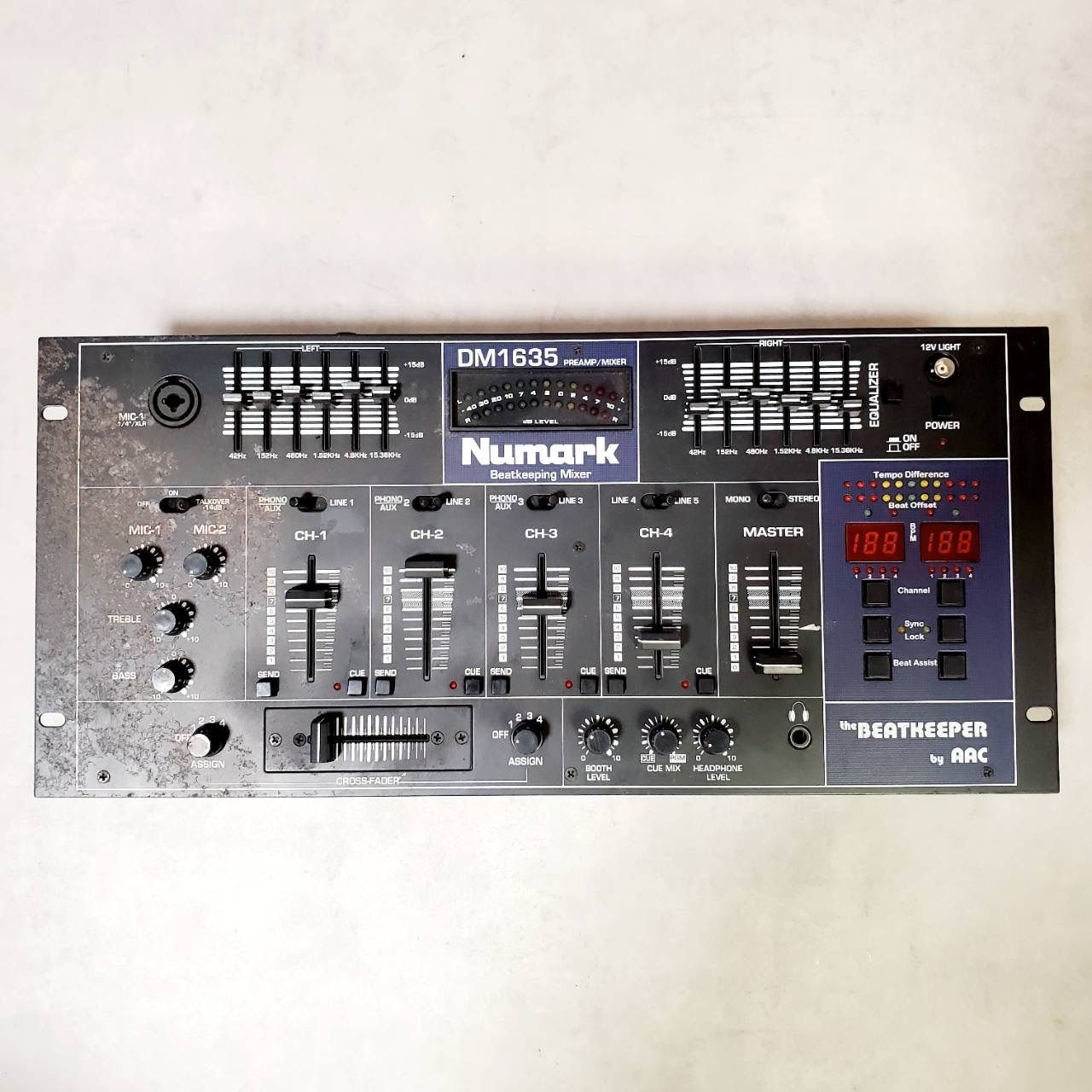 現状品 通電 済 Numark DM1635 4ch BPMカウンター付 DJミキサー ビンテージ アナログ サウンド ミキシング モデル