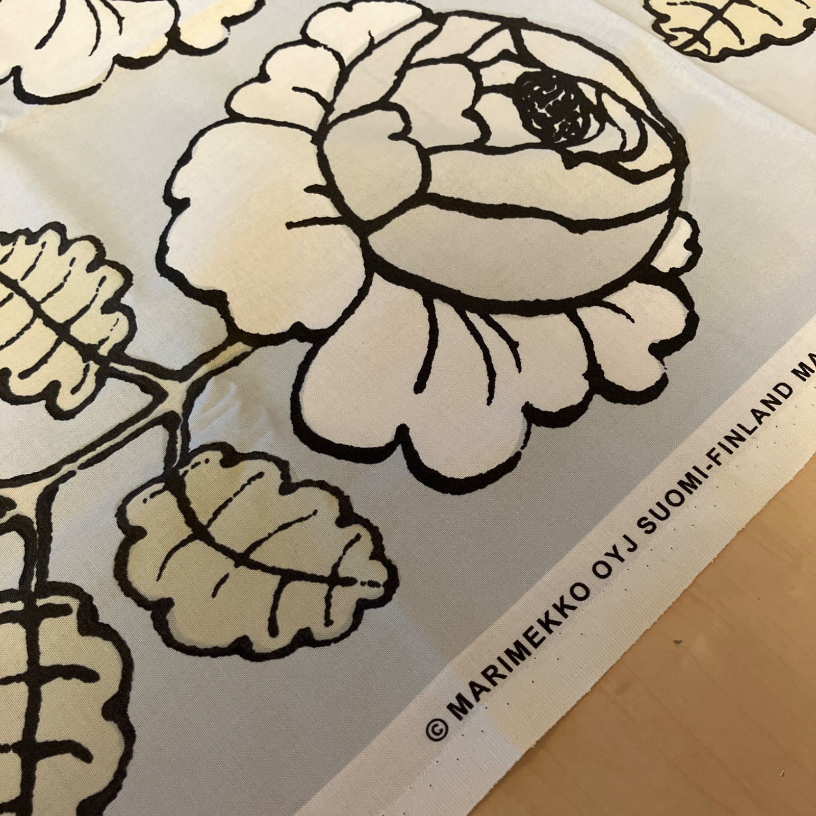 マリメッコ marimekko マーライスルース 生地 ハギレ 廃盤 レア マリメッコ 生地 マーライスルース おまけ付⭐️
