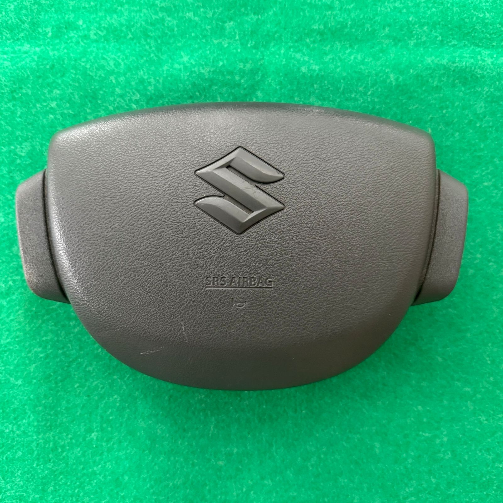 HE33s ラパン　エアバックカバー パット　運転席　助手席