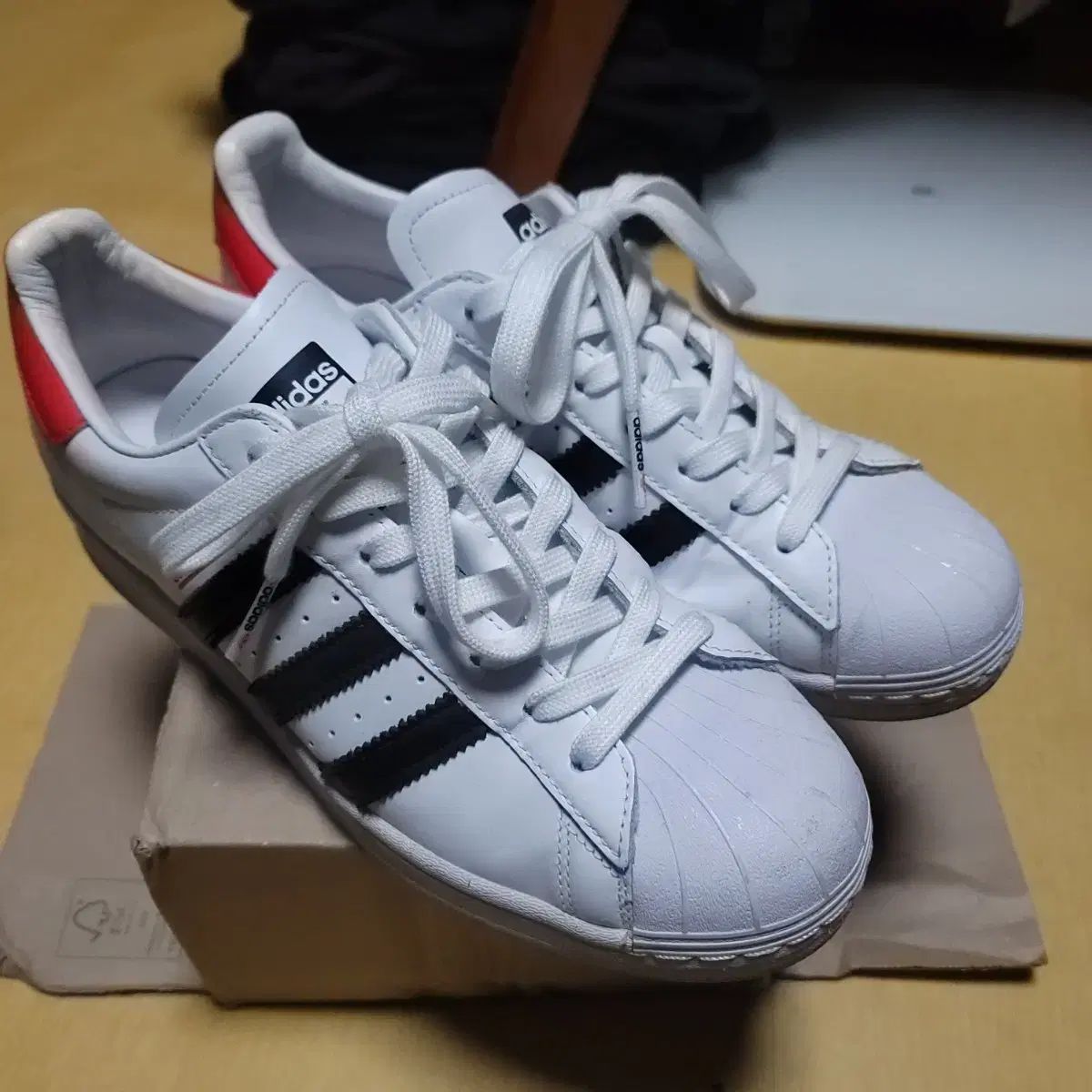 【雷市場（ポンジャン）商品韓国直送】 adidas(アディダス) run dmc スーパースター 265