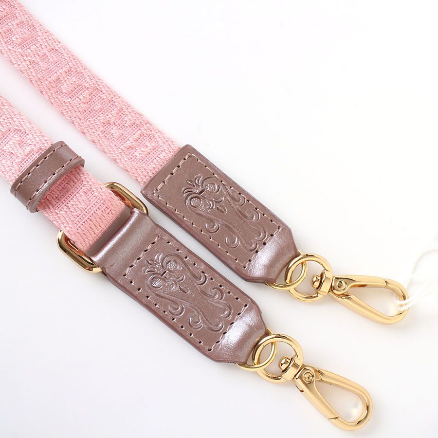 グレースコンチネンタル カービングトライブス マエストラS ピンク