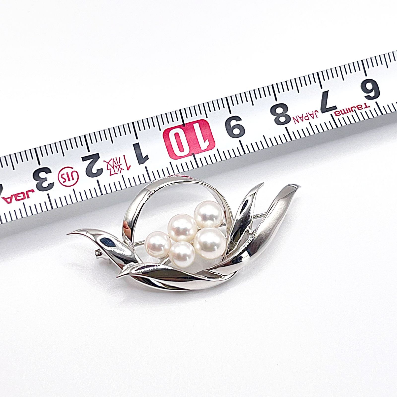 【新品同様】ミキモト　パール　シルバー　ブローチ　一粒　コサージュ ミキモト(Mikimoto) パール ブローチ シルバー 真珠 ブローチ