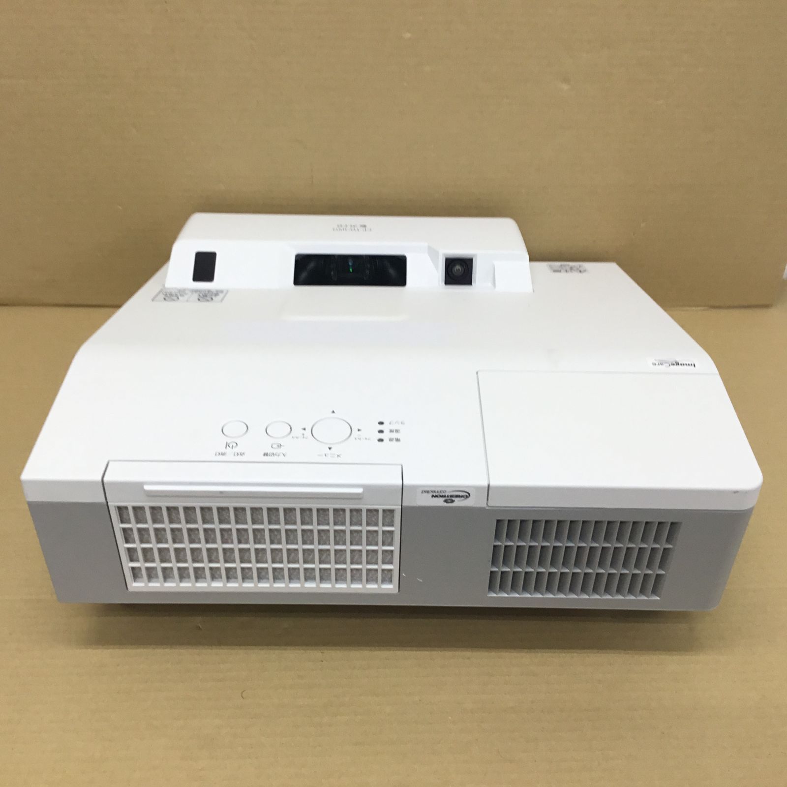 日立 - ランプ使用1570時間 日立 プロジェクター CP-TW3005J 3300ルメーン リモコン D-SUB ランプ使用1570時間 日立 プロジェクター CP-TW3005J 3300