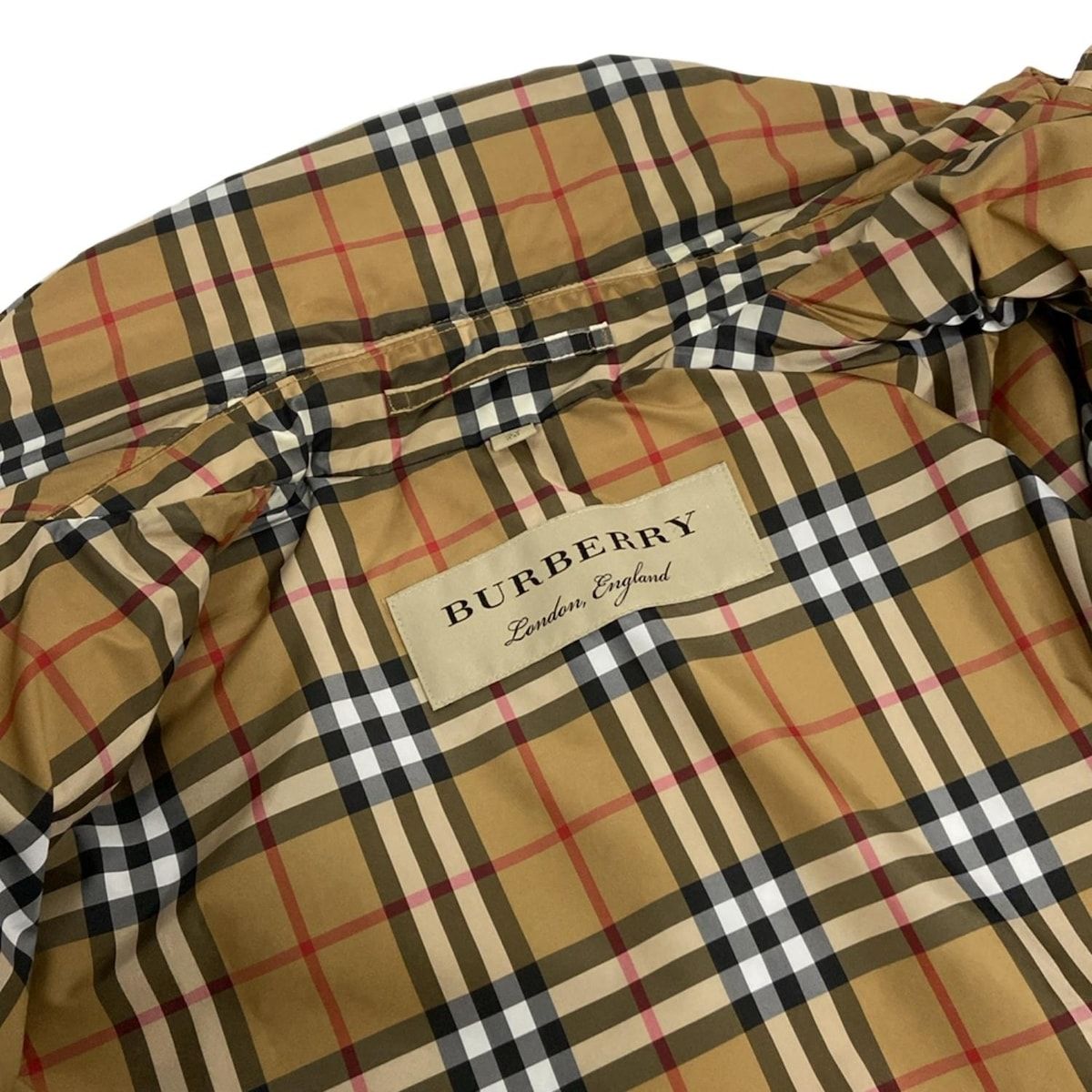 BURBERRY LONDON ENGLAND(バーバリーロンドンイングランド