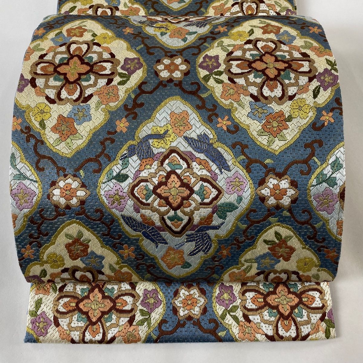 袋帯 逸品 華文 鳥 金糸 絽刺し 青灰色 全通 正絹 【中古