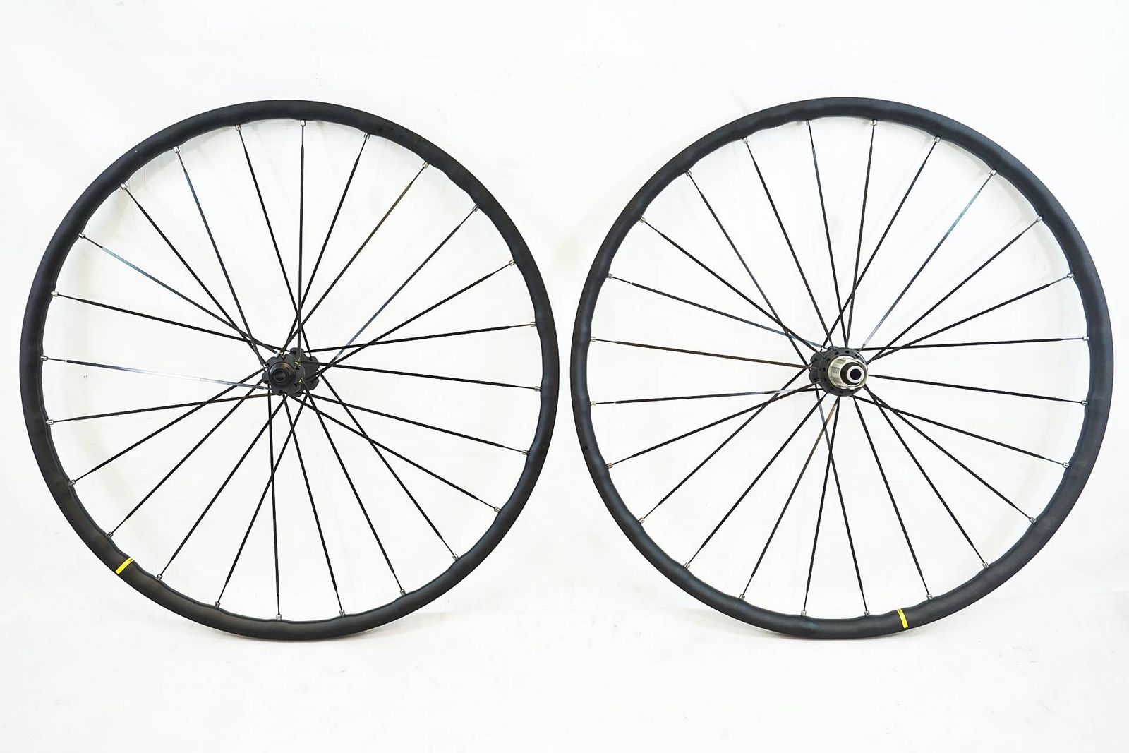 MAVIC 「マヴィック」 KSYRIUM ELITE UST DISC SHIMANO 11s