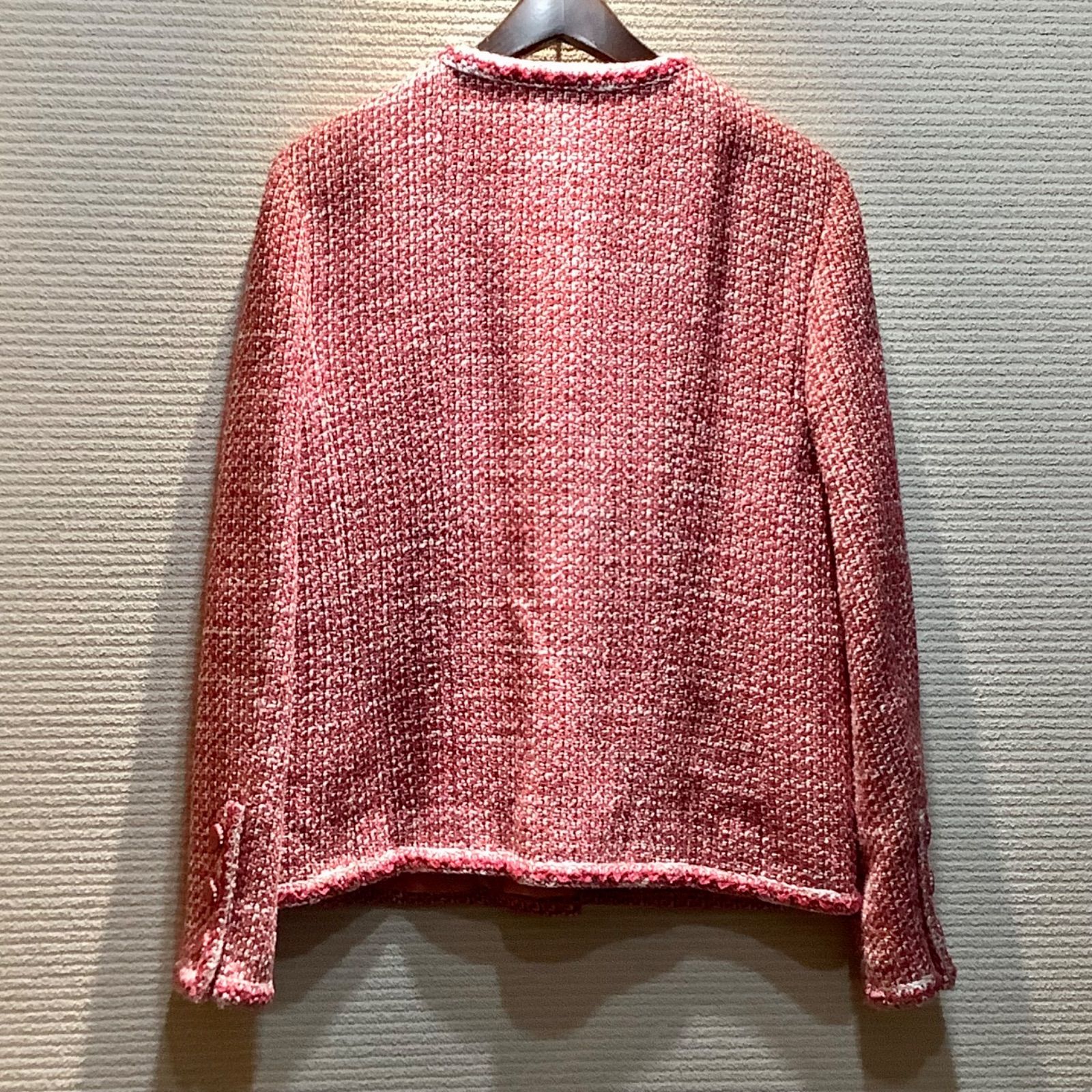 CHANEL ノーカラーツイードジャケット　02P 42 超美品 シャネル CHANEL 02P ツイードジャケット ノーカラージャケット
