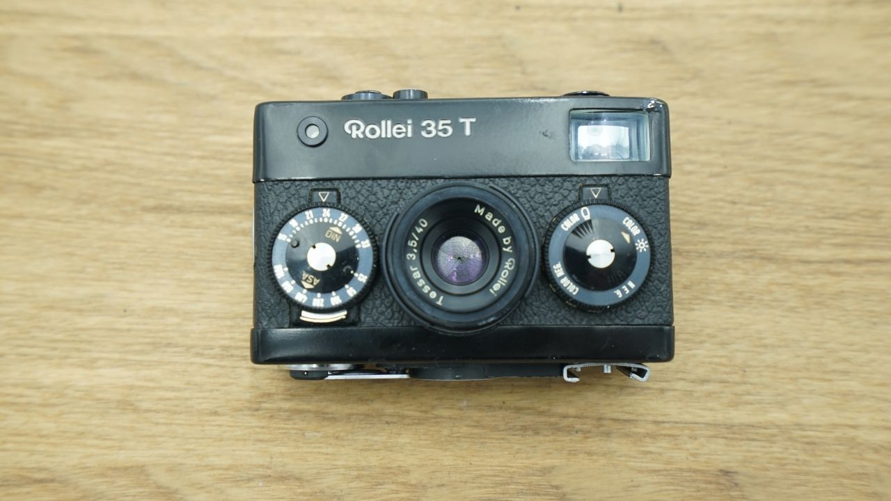 8223 良品 Rollei 35T 露出計OK ブラック シンガポール製-