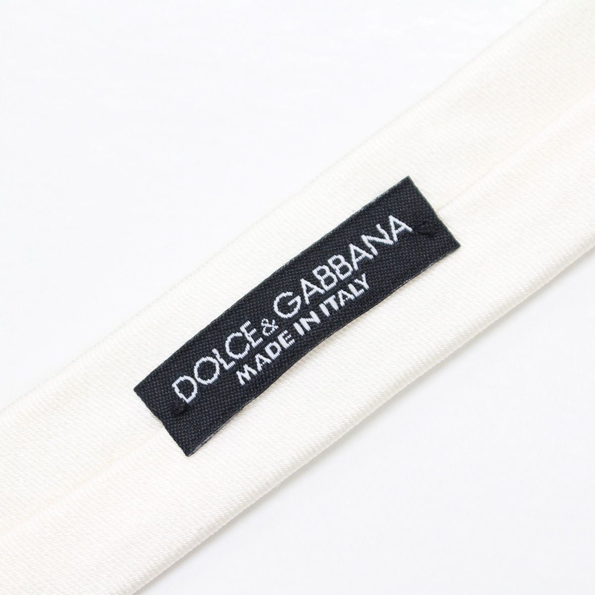 送料無料 103 DOLCE&GABBANA ドルチェ＆ガッパーナ パールホワイト