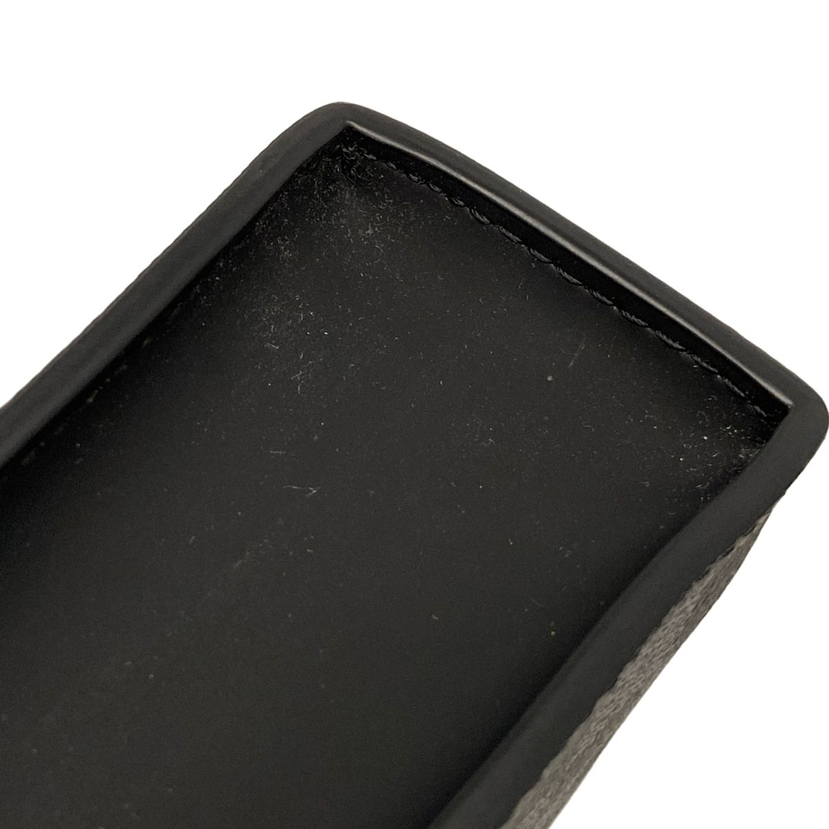 クラッチバッグ