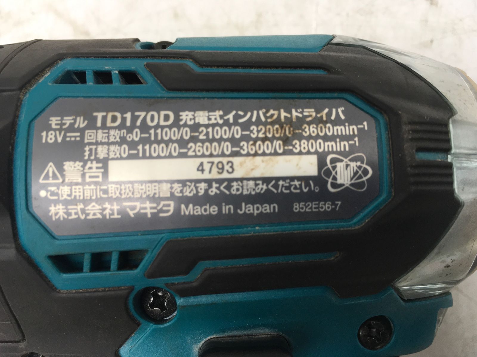 M01