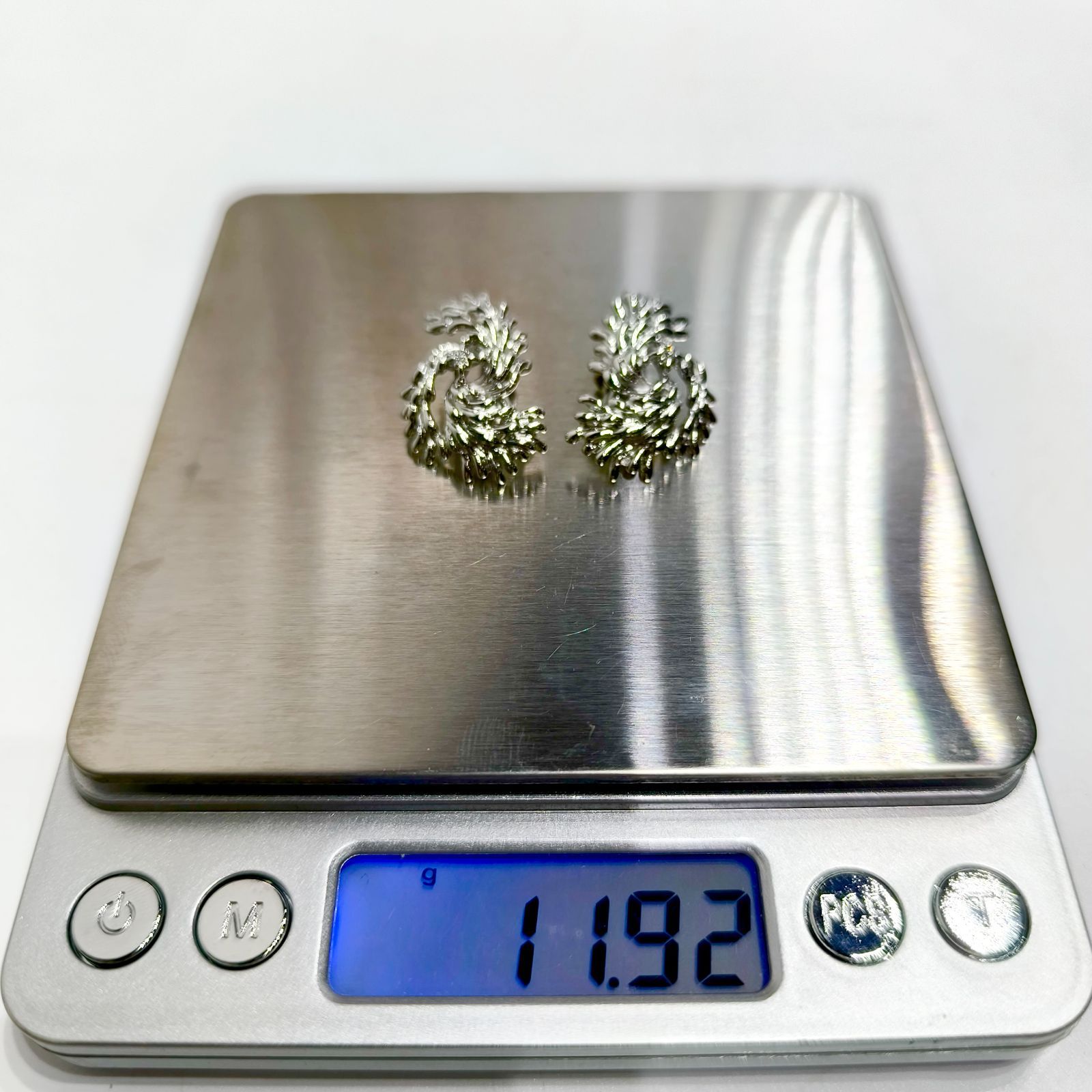 K18WG ダイヤモンド