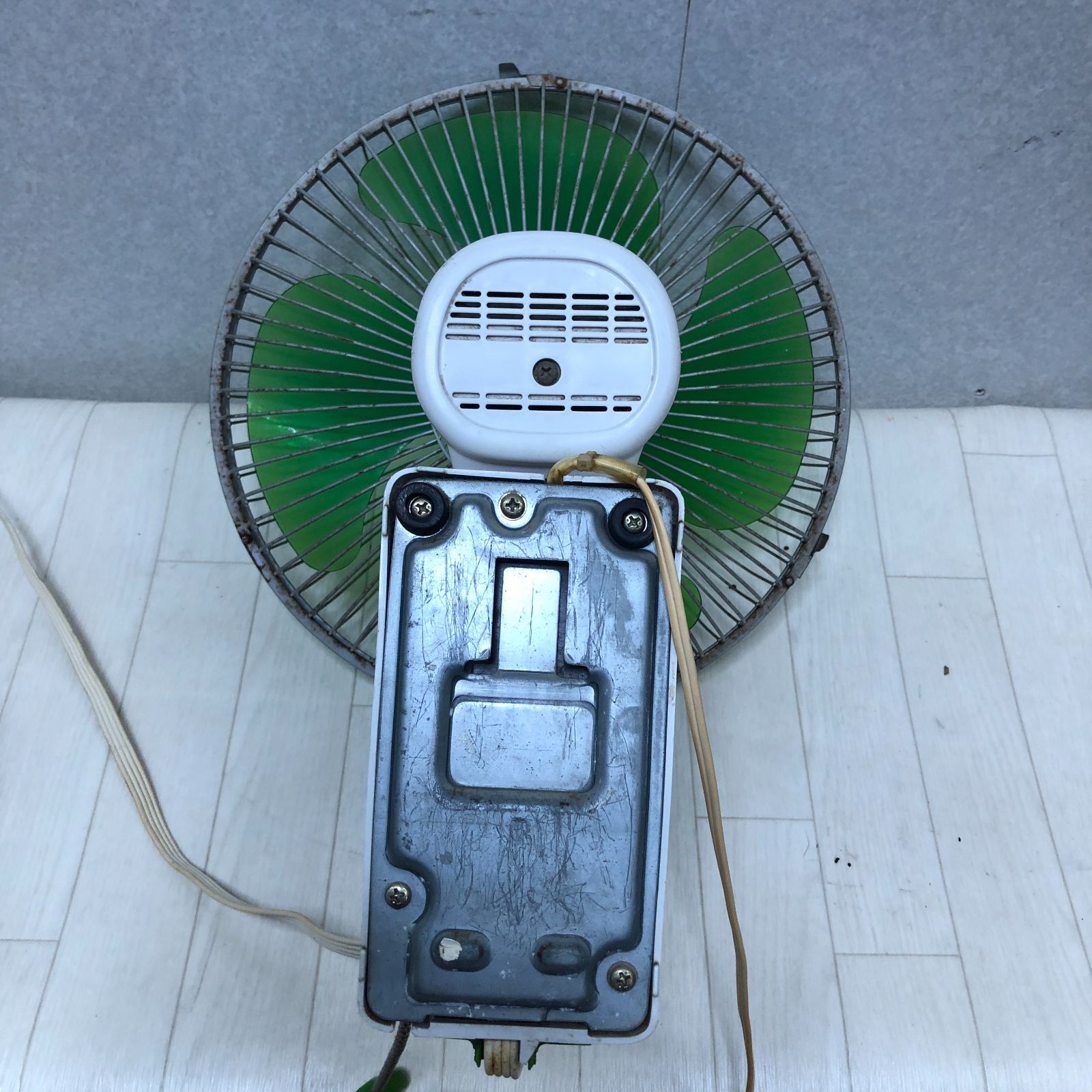 昭和レトロ】扇風機 特殊扇 壁掛扇 F-451G 1981年 昭和56年 東芝