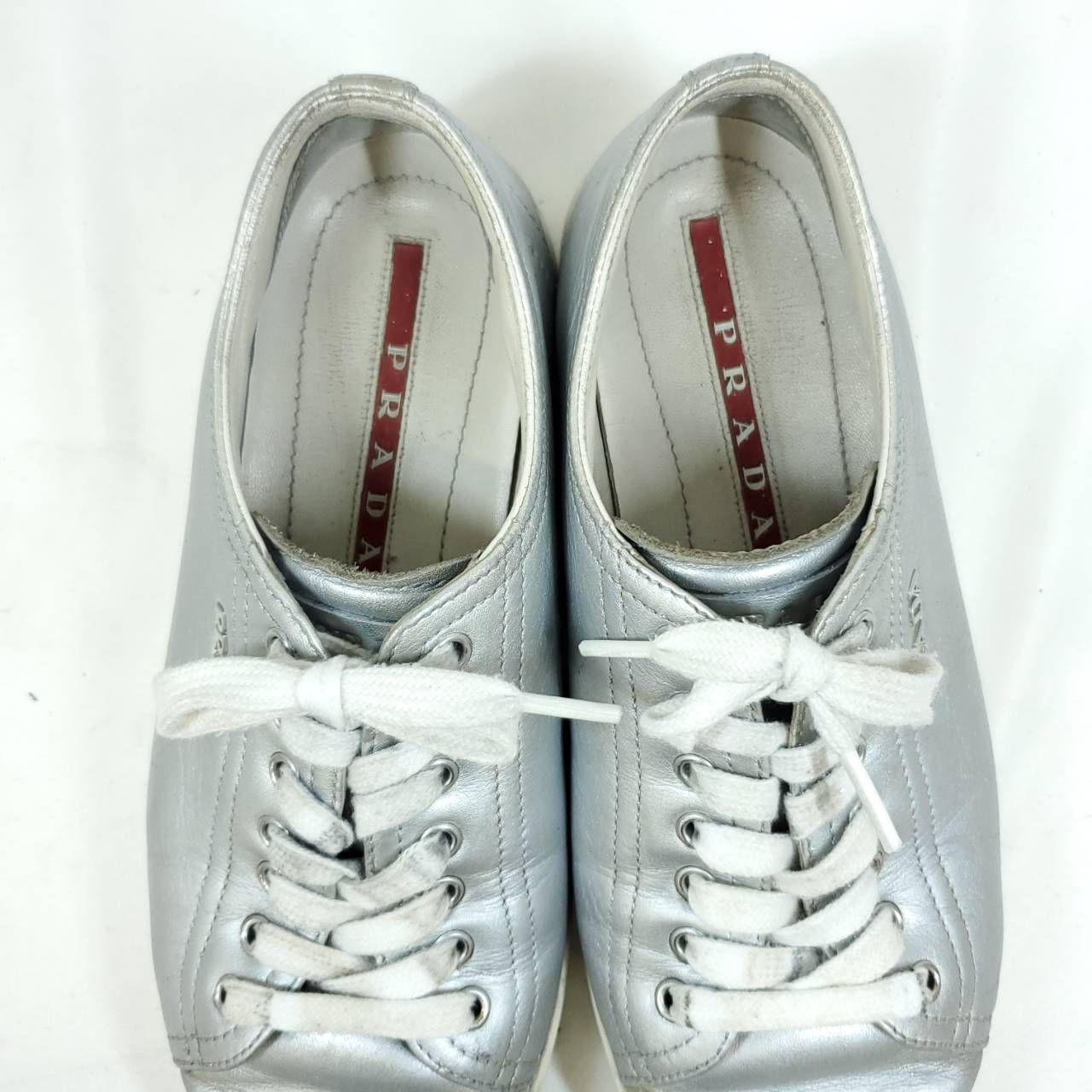 プラダ レースアップスニーカー ローカット シルバー ロゴ 36 レザー