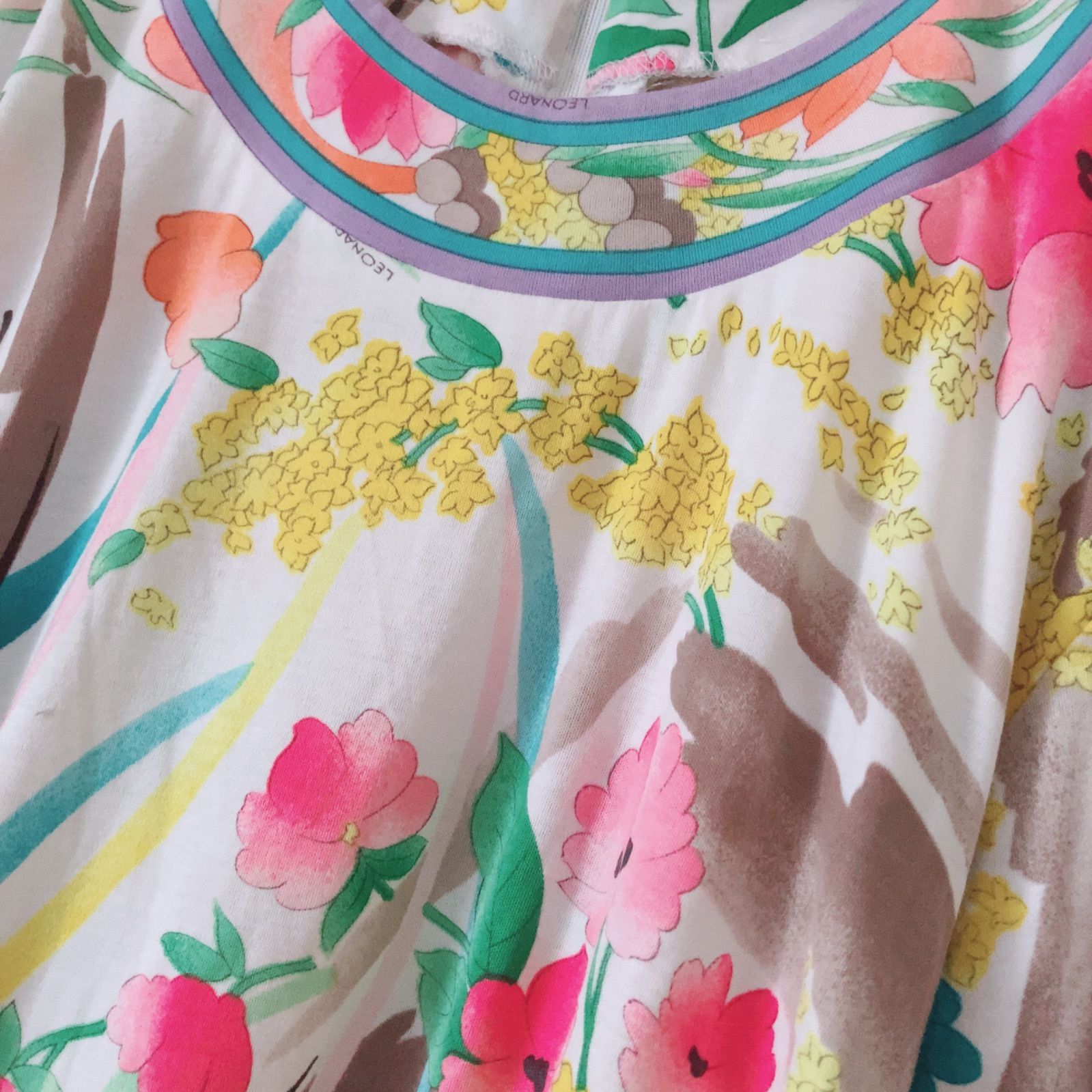 LEONARDレオナール お魚海柄ロングプルオーバー L黄 LEONARDレオナール お魚海柄ロングプルオーバー L黄 レオナール プル