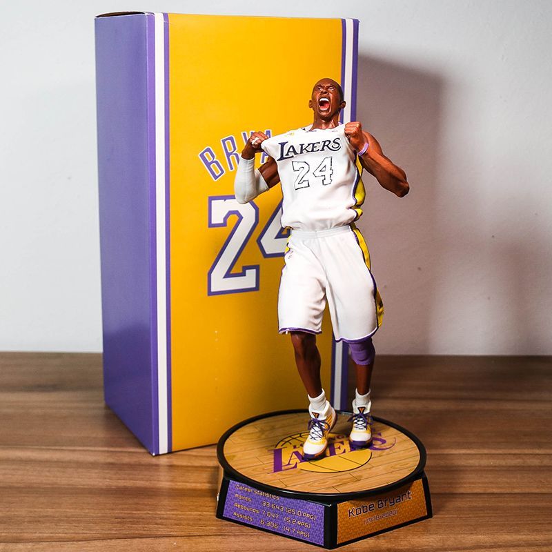 アディダス　HOT TOYS コービーブライアント　フィギュア アディダス コービーブライアント フィギュア 超レア品 アディダス HOT