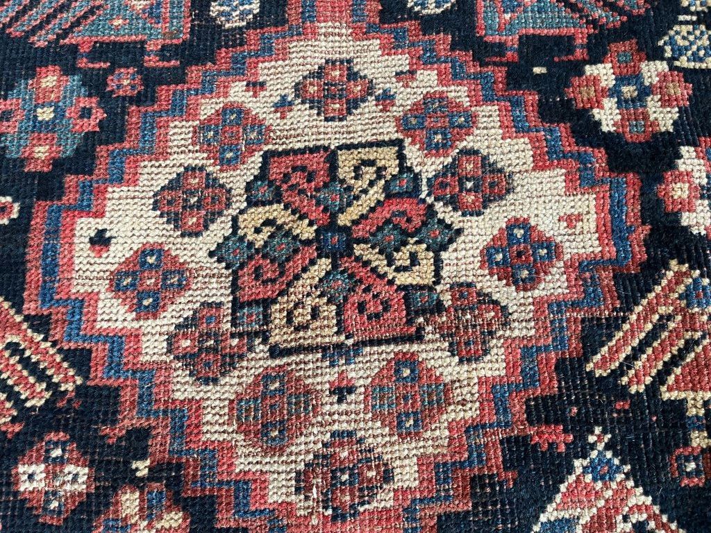 Antique Tribal Rug ハムセ 149 × 114 cm [GLR0482