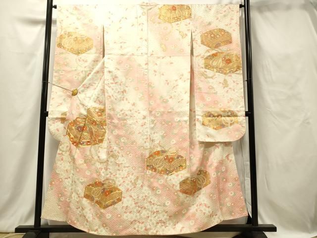 豪華 牡丹の花模様 金駒刺繍 刺繍 金彩 白 紫 袷 正絹 振袖 着物 14 ◇伝統古典柄、金駒刺繍、金彩加工、正絹振袖人気の白系 宮参り