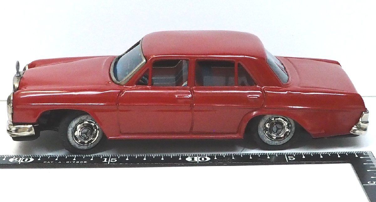 旧バンダイ【メルセデス ベンツ250赤リモコン欠】tinブリキtoy car箱無 旧バンダイ【Mercedes Benz 250メルセデス ベンツ 赤 リモコン欠