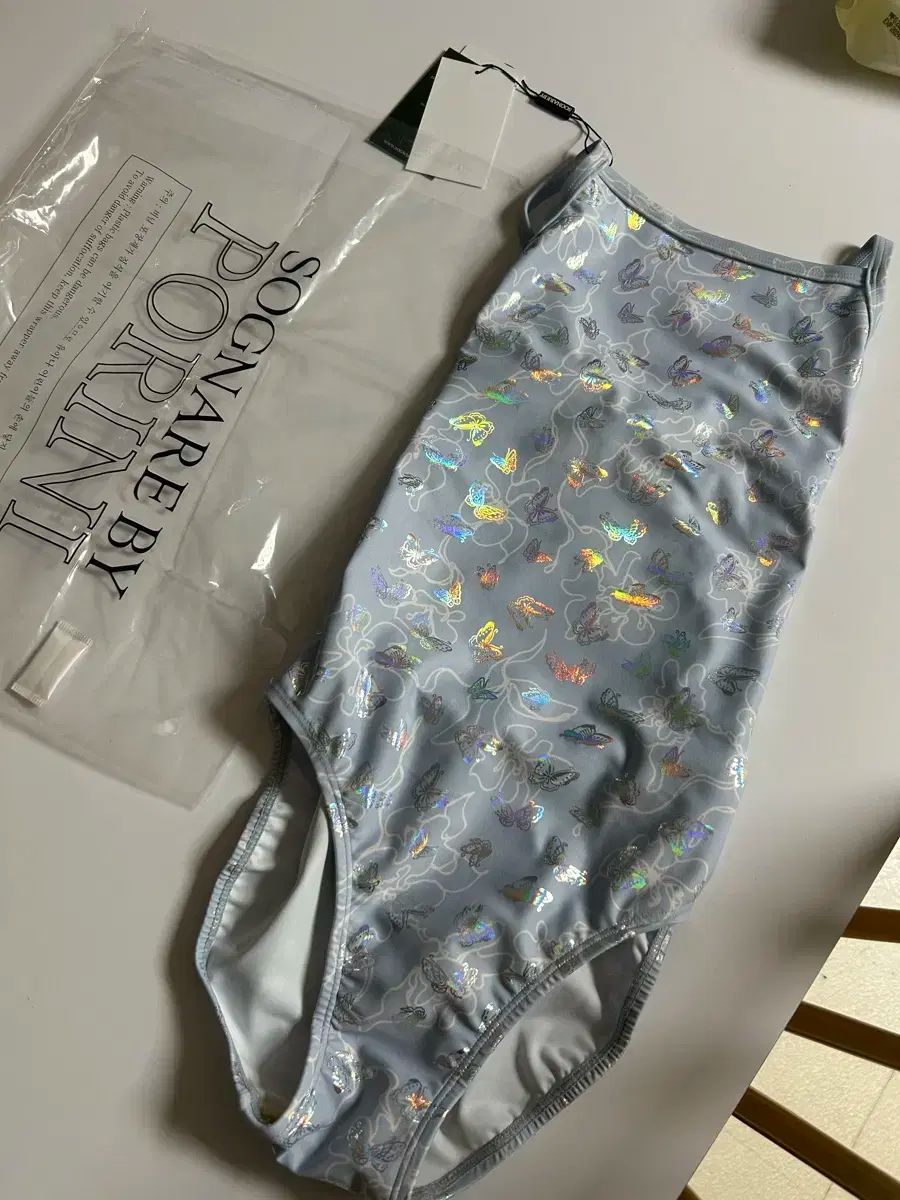 ソーニャ レヴィ ローカット 室内水着