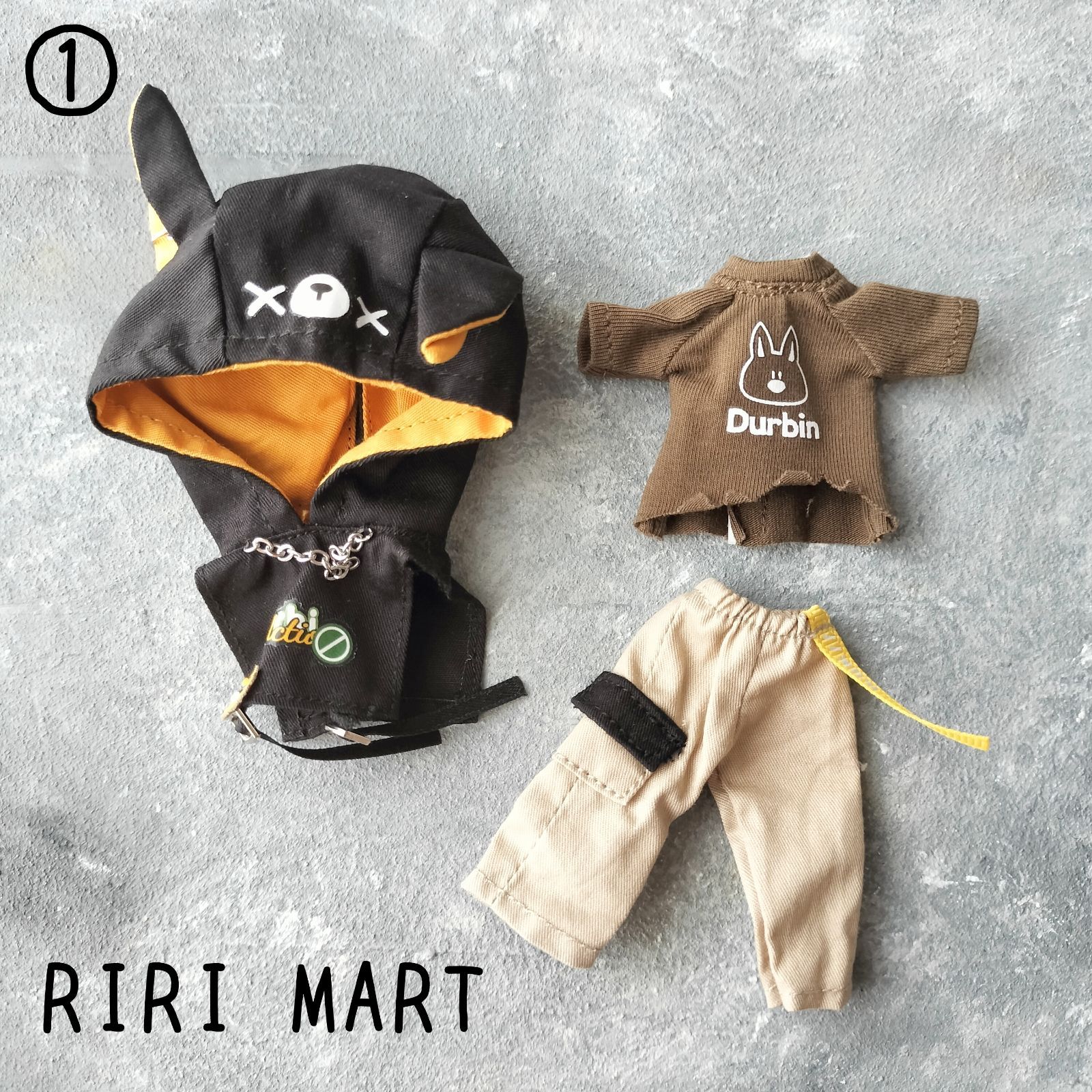 オビツ11服フードベストセット*ねんどろいどどーる オビツ11 フード付きベスト+トップス+ボトムス ねんどろいどどー