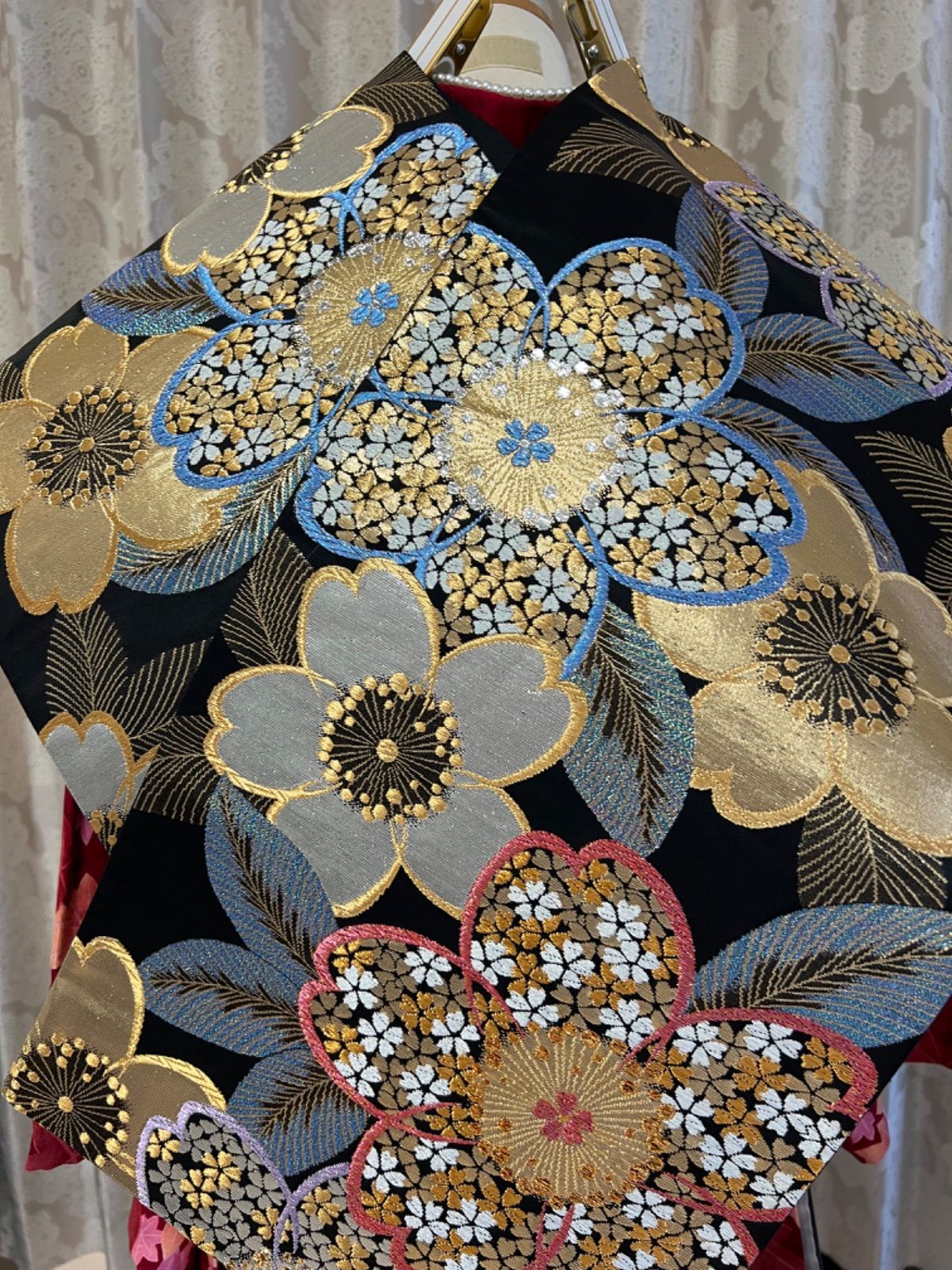 暈し染め正絹振袖 赤 ピンク 刺繍 成人式 振り袖 卒業式 フルセット 和装小物 フルセット 草履バック 和装小物 和装バック 紅葉 もみじ 桜 美品  袋帯 正絹 帯揚げ 花柄 花柄 花柄 可愛い かわいい おすすめ ショール フォックス 新品着付け用小物一式 - メルカリ