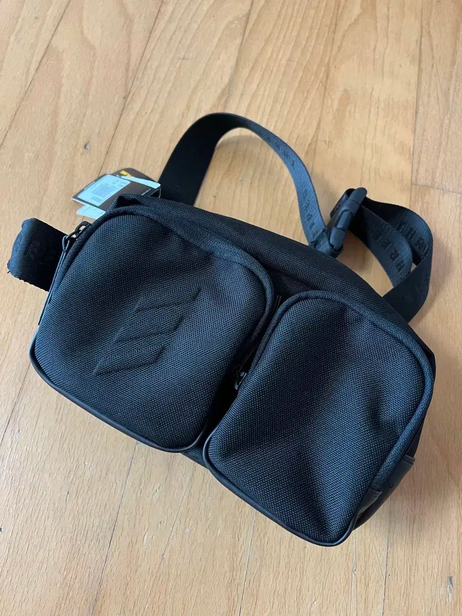 YONEX　テニスシューズ　パワークッションチームAC 25.0cm　新品未使用 ストレッチジャンパー ELサイズ ネービー 71000011EL Z-DRAGON