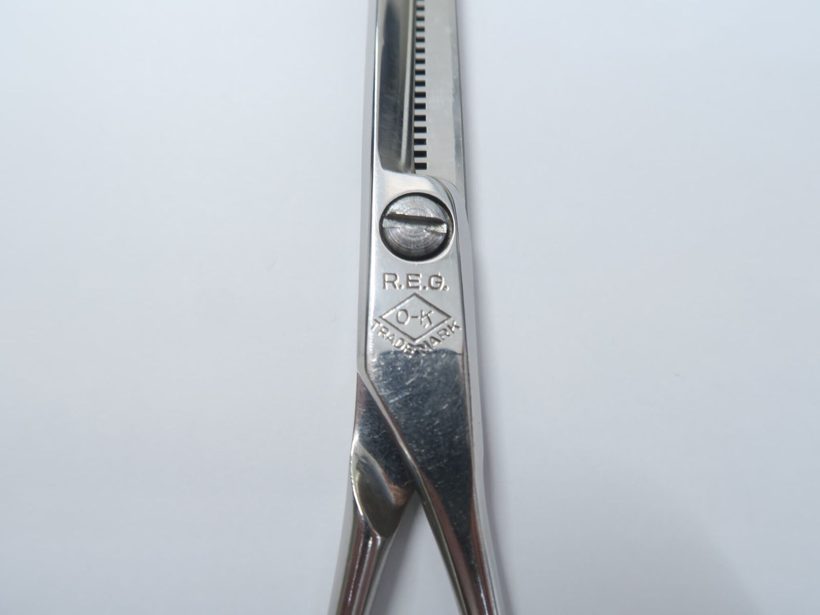 値下げ中　美品保管品　R.E.G.O-K セニング　シザー45 Dランク【神田文一商店】 R.E.G.O-K 45 セニング 美容師・理容師
