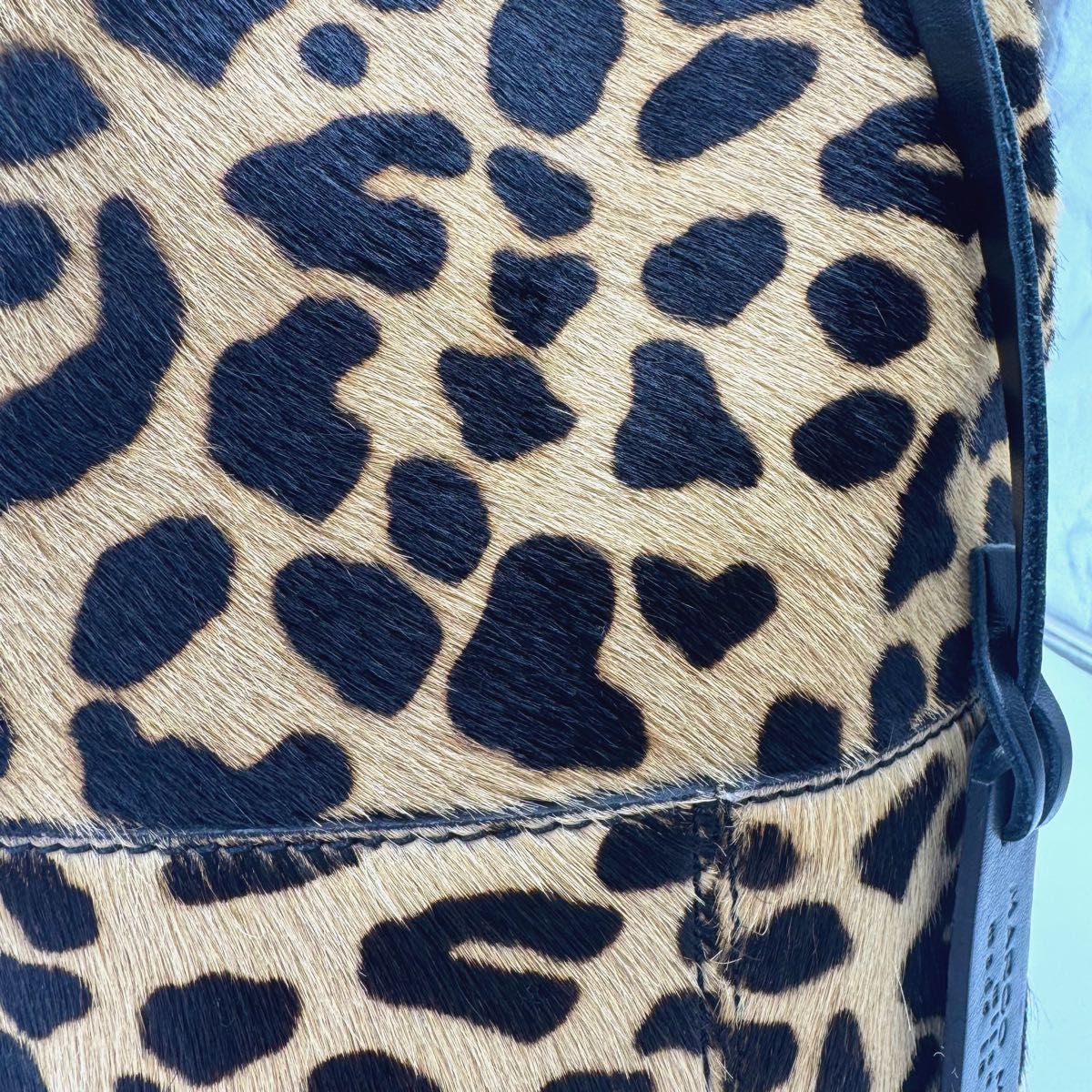 極美品✨MARCO MASI　ハラコ　巾着　レオパード　ショルダーバッグ　肩掛け MARCO MASI マルコマージ 3083 PELO ハラコ ショルダーバッグ