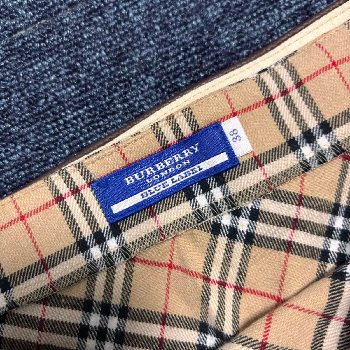 BURBERRY