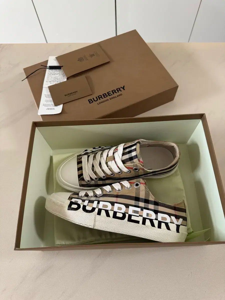 BURBERRY バーバリー チェック レディース スニーカーズ 36