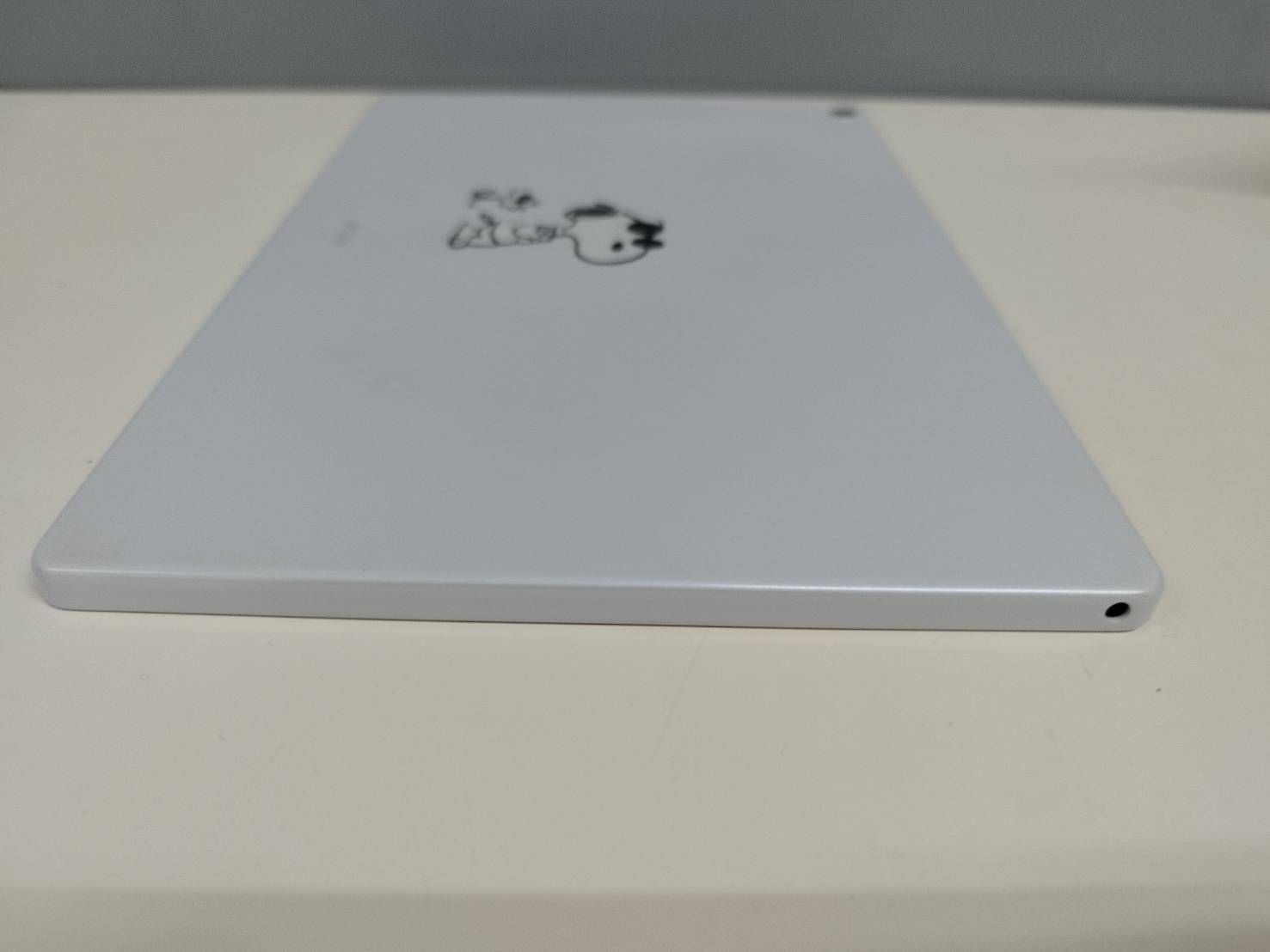 docomo dtab d-41A/64GB/SIMフリー/タブレット/Android※背面にシールあり