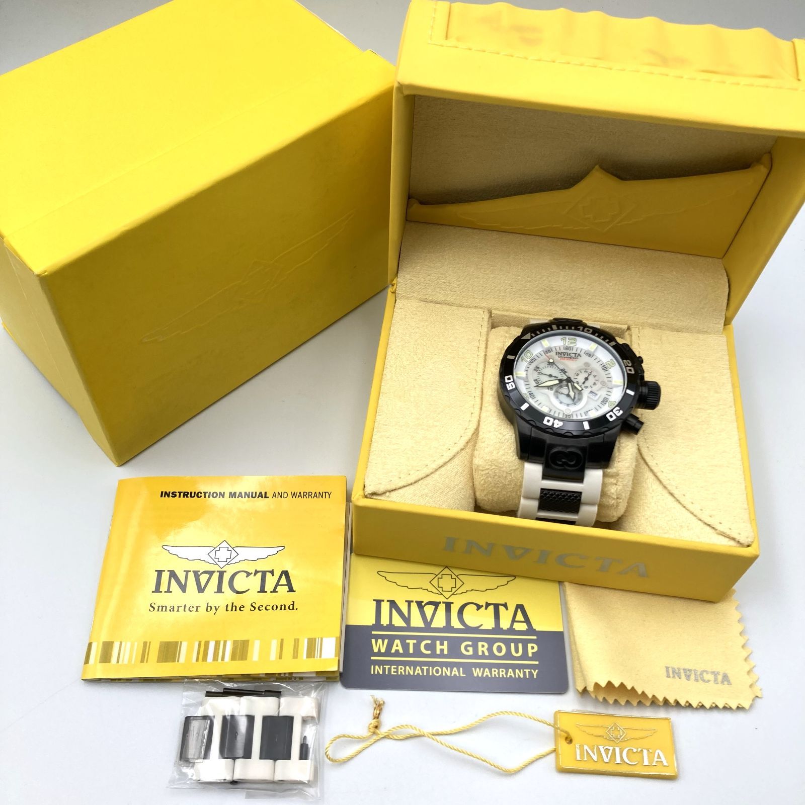 INVICTA インヴィクタ 1025 コルドゥバメン クロノグラフ クオーツ メンズ 腕時計 3針式 シェル文字盤 デイト 服装小物 アクセサリー