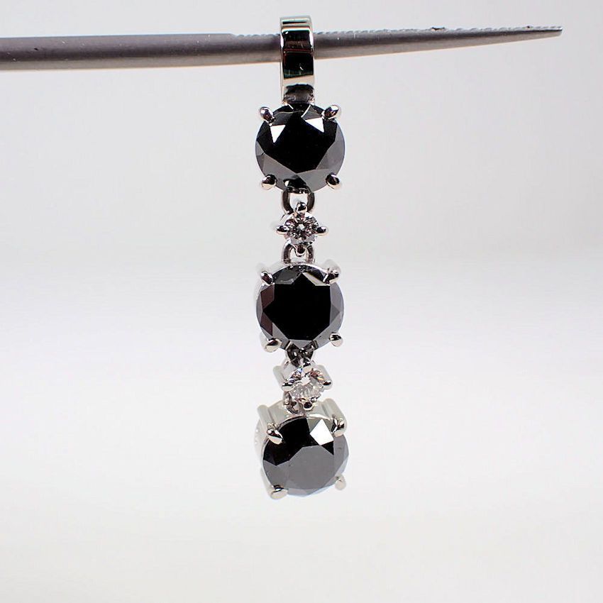 K18WG ブラックダイヤモンド/2.44ct ペンダントトップ[g301-35  