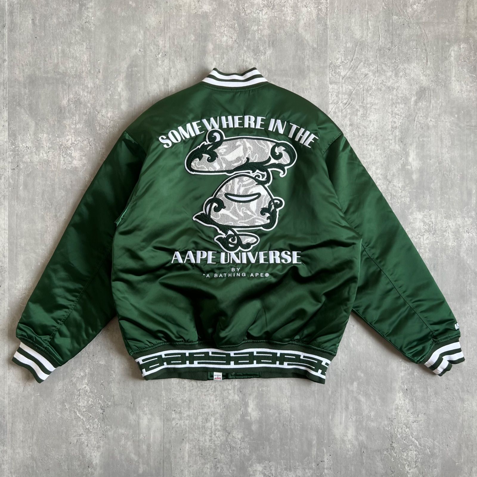 AAPE　アベイシングエイプ　UNIVERSE　サテンボンバージャケット　M AAPE BY A BATHING APE アベイシングエイプ UNIVERCE サテンボンバー