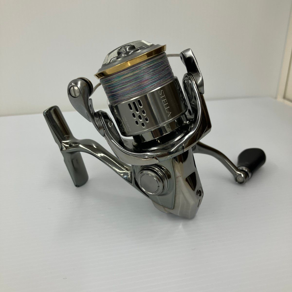 σσSHIMANO シマノ 18ステラ C2500SHG キズ有 程度B 箱・取説付き