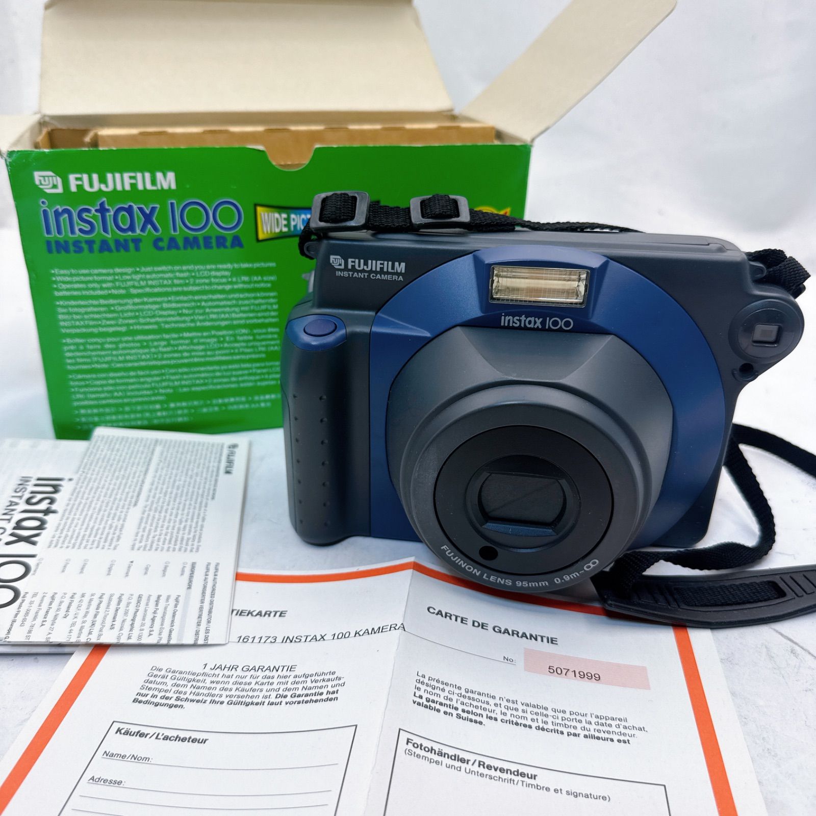 FUJIFILM フジフィルム instax 100 インスタントカメラ ワイドフィルム対応 チェキ クラシックカメラ オートフラッシュ 懐かしレトロ フィルムカメラ き 保証書 説明書