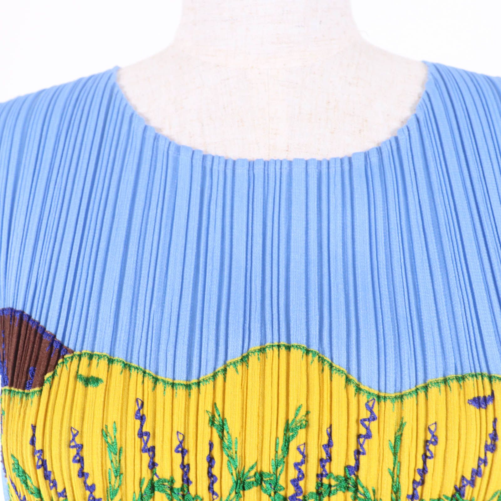 極美品☆PLEATS PLEASE プリーツプリーズ イッセイミヤケ PP91-JK572 トロピカルフラワー フリンジ付 カットソー ブルー系 3 正規品 極美品☆PLEATS PLEASE プリーツプリーズ イッセイミヤケ PP91
