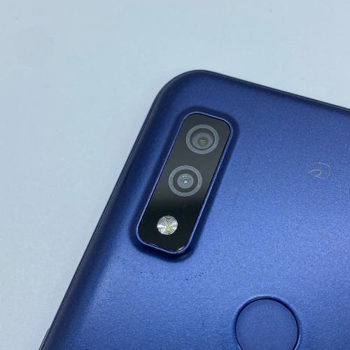 新品 arrows We ネイビー 64 GB docomo F-51B 中古】【安心保証