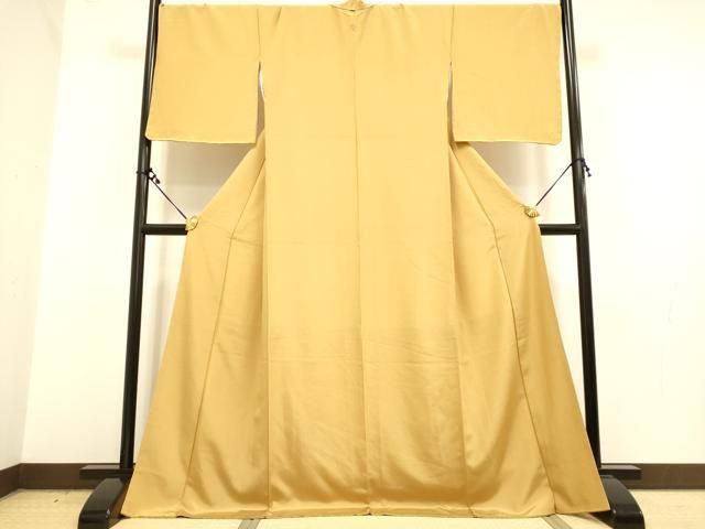 平和屋着物●ファッションデザイナー 花井幸子監修 色無地 黄朽葉色 ロング丈 正絹 DAAY2487op