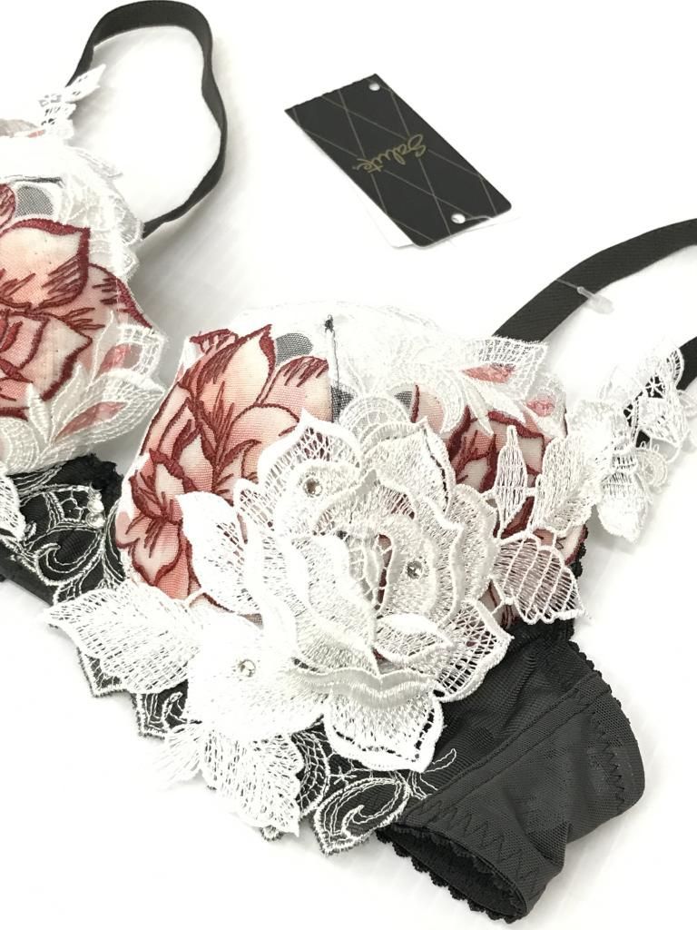 Wacoal Salute ワコールサルート ブラジャー 黒白系 C65 974490