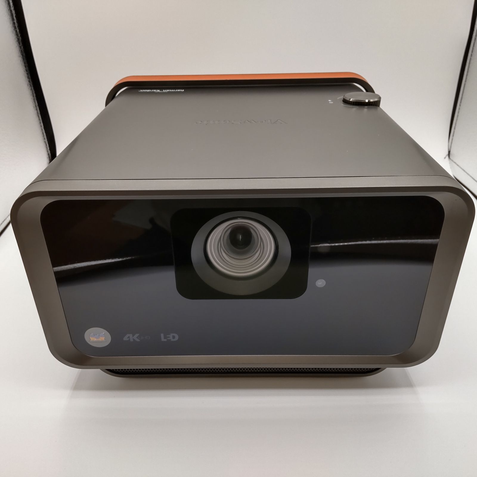 送料無料 ViewSonic X10-4K 短焦点スマートLEDプロジェクター ビューソニック 映像 家電