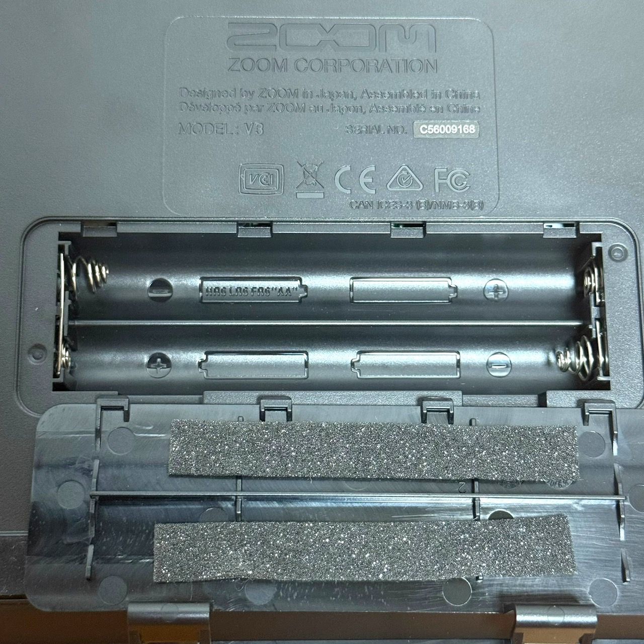A ☆送料無料 極美品 ZOOM ズ―ム V3 ボイスチェンジャー